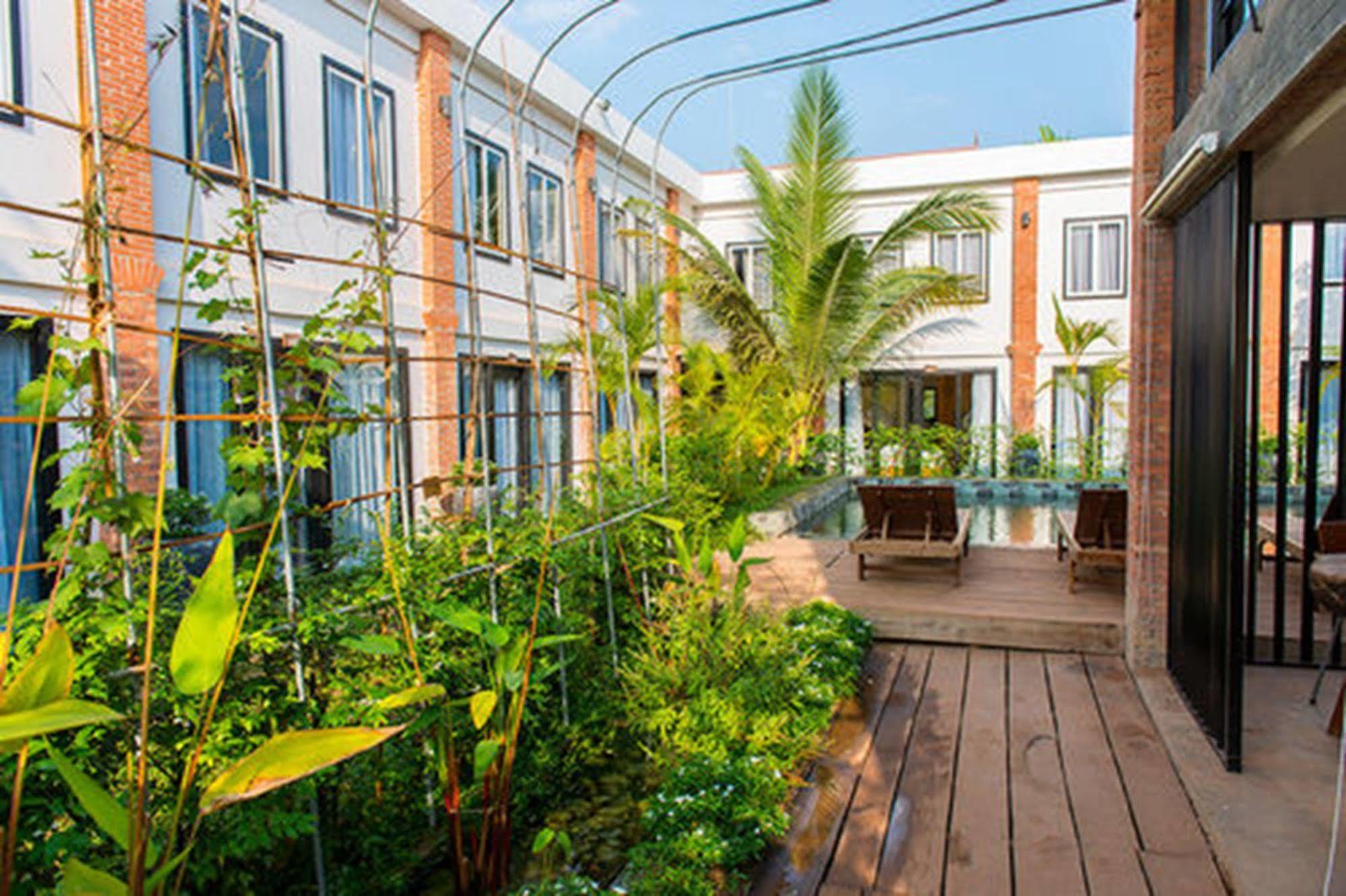 Day Day Inn Сиемрип Экстерьер фото